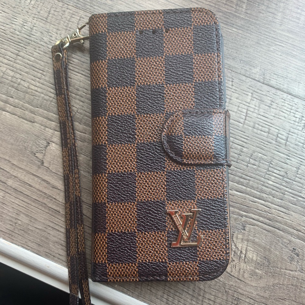 IPhone XR Wallet Case